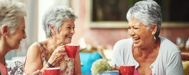 Mamies avec les cafés Grand’Mère