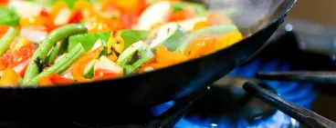 Embaumez vos recettes avec la parfumerie culinaire ! Recettes sur le feu à base de légumes dégageant un délicieux fumé