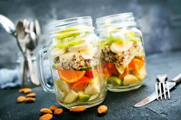 Un taboulé de quinoa en verrines avec Amora®