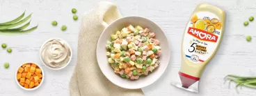 Un plat de macédoine de légume  