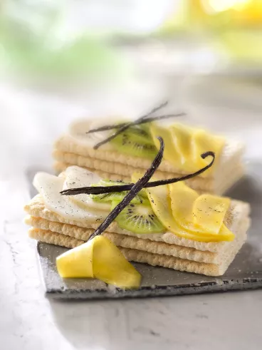 Lit de fruits frais vanillés avec Cracotte ® 