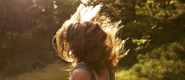 Comment prendre soin de ses cheveux naturellement