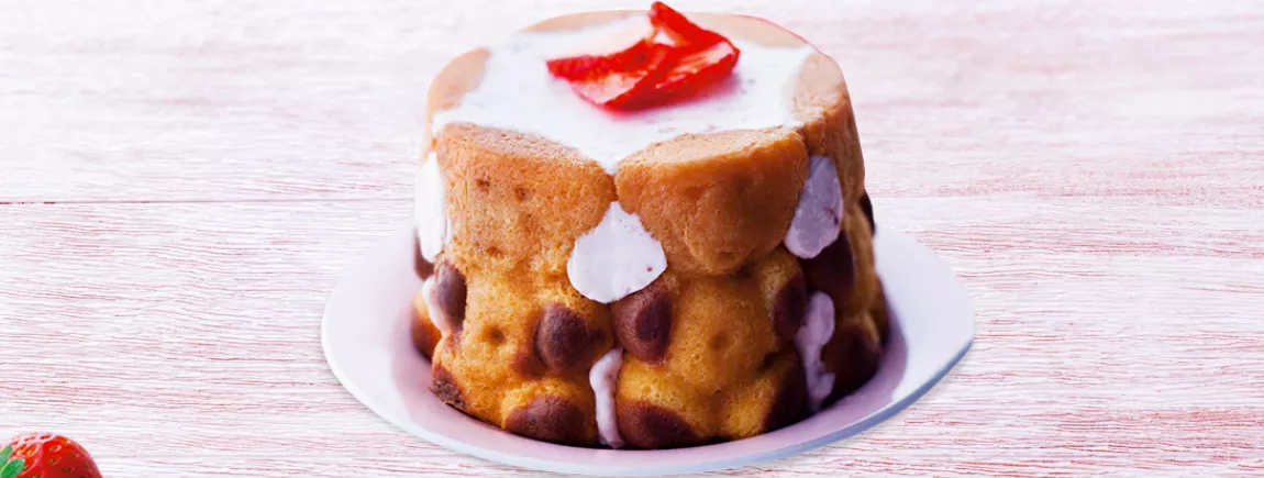 Mini charlotte aux fraises et fromage blanc avec LULU L'Ourson ®