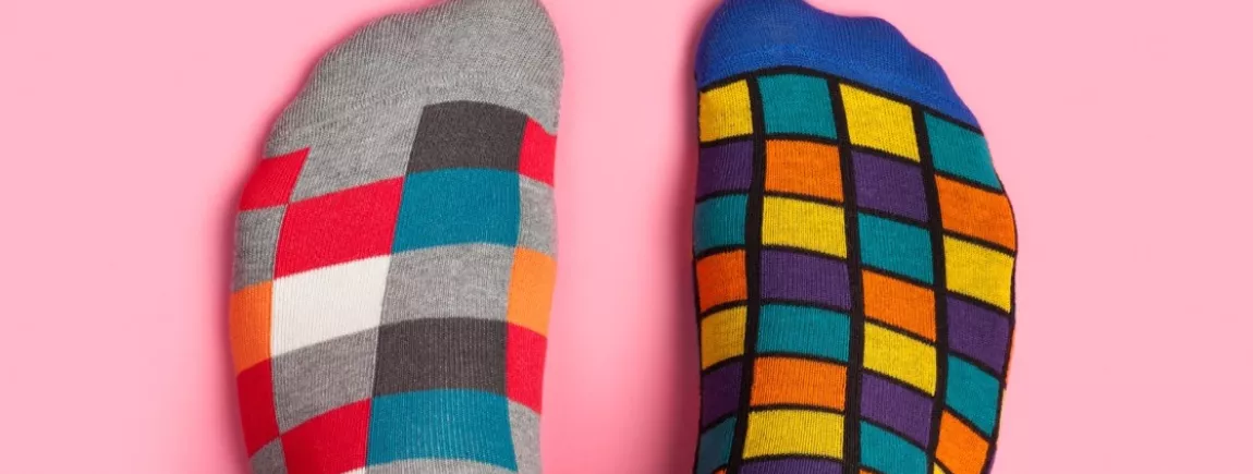 Chaussettes : les deux font enfin la paire ! Comment réunir ses chaussettes par paires