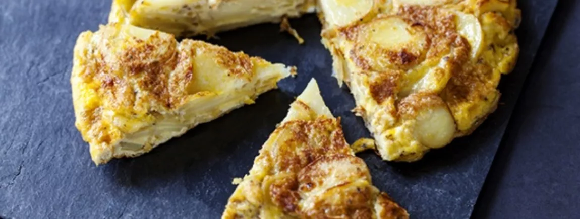 Une tortilla espagnole avec la moutarde de Dijon Amora®