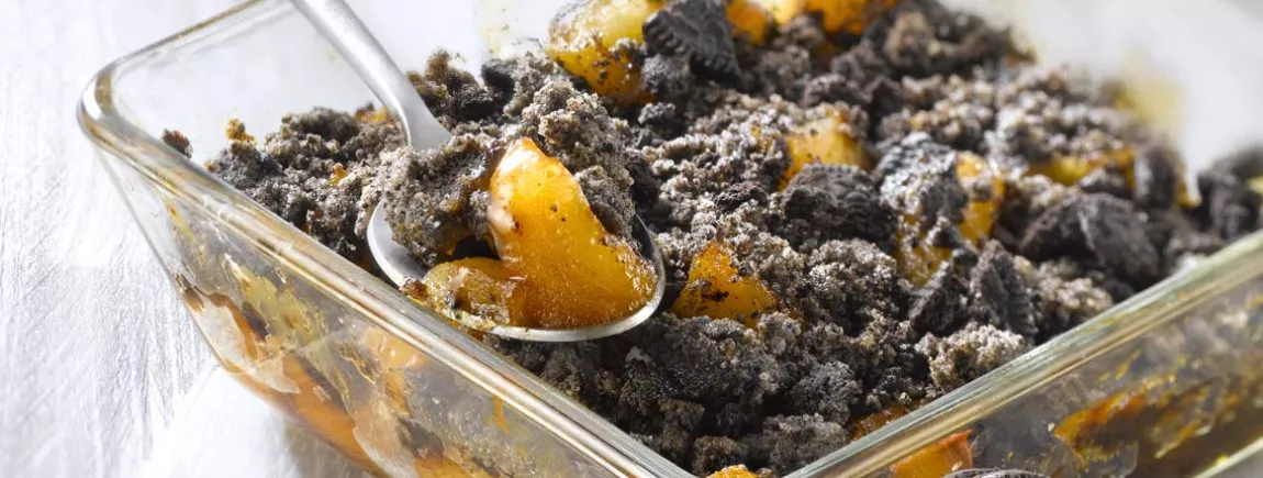 Crumble aux pommes et aux Oreo®