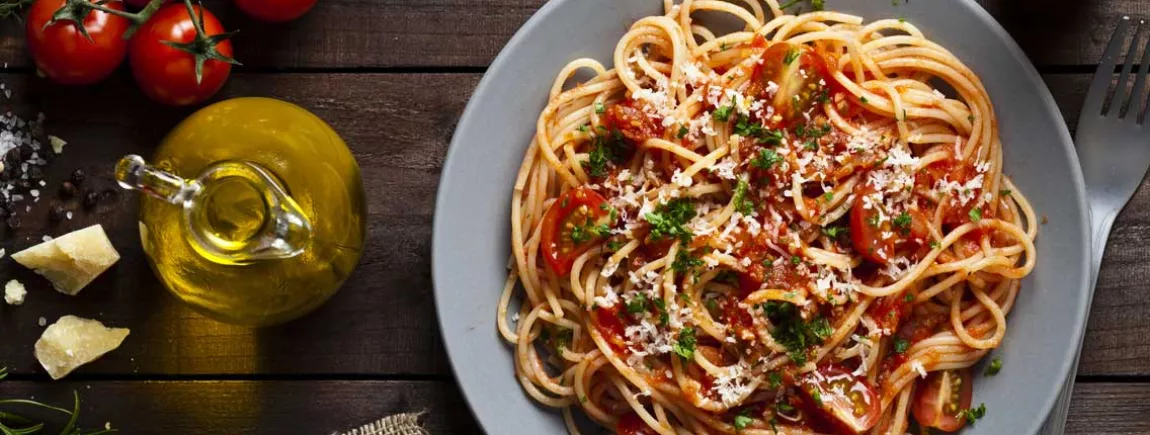 Véritables spaghettis à la napolitaine avec Knorr ® Spaghetti à la napolitaine avec Knorr®