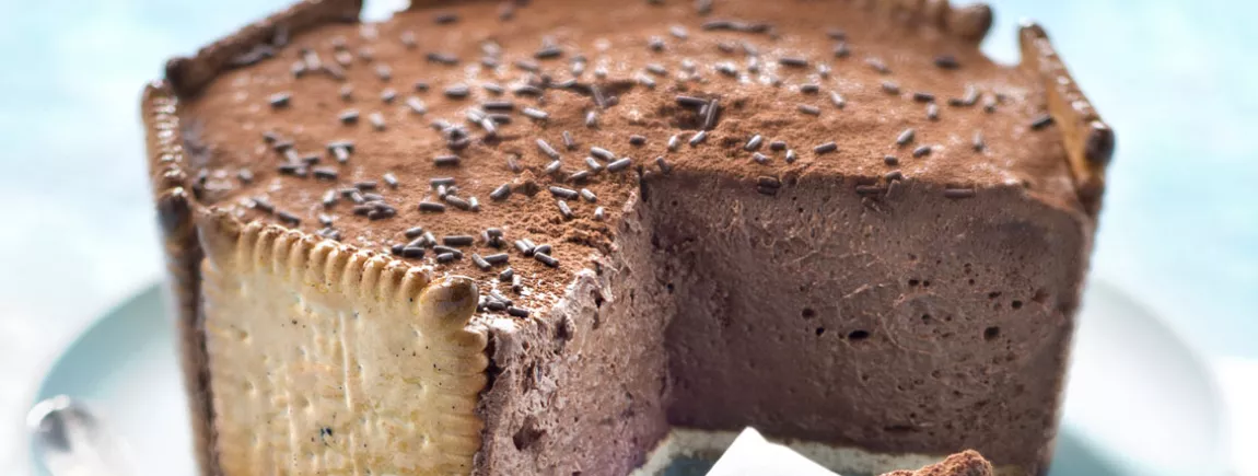 Charlotte au chocolat et Véritable Petit Beurre LU® Charlotte au chocolat et Véritable Petit Beurre LU®