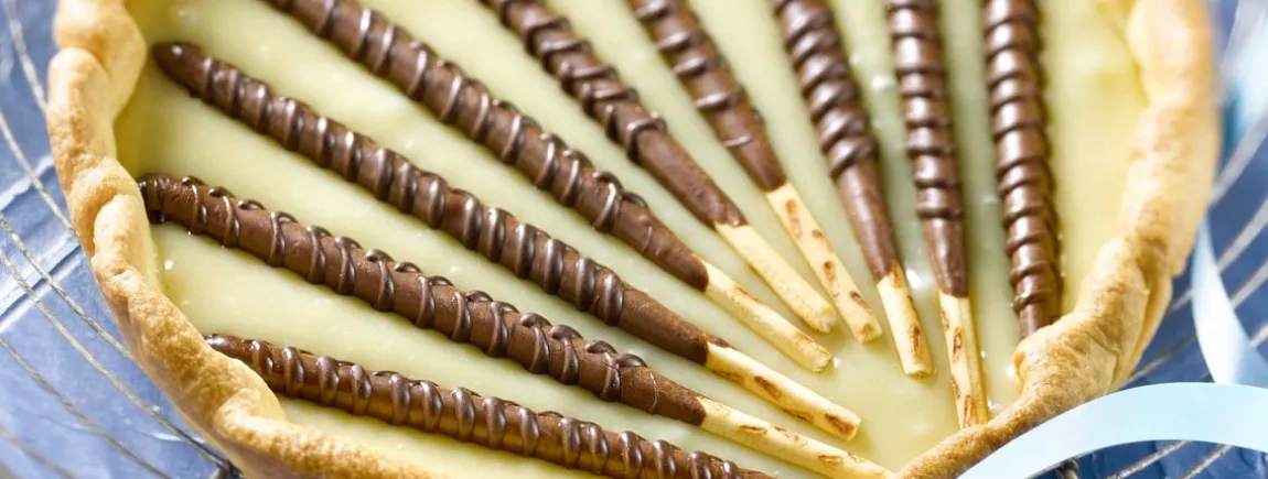 Tarte au chocolat blanc et aux Mikado® King Choco