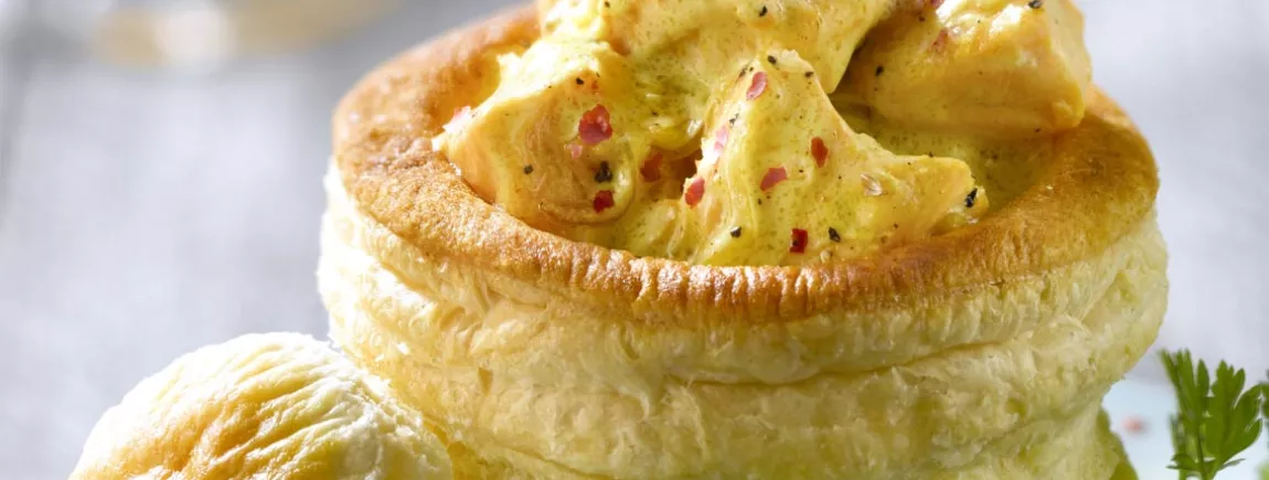 Bouchée à la reine safranée au saumon Bouchée à la reine safranée au saumon