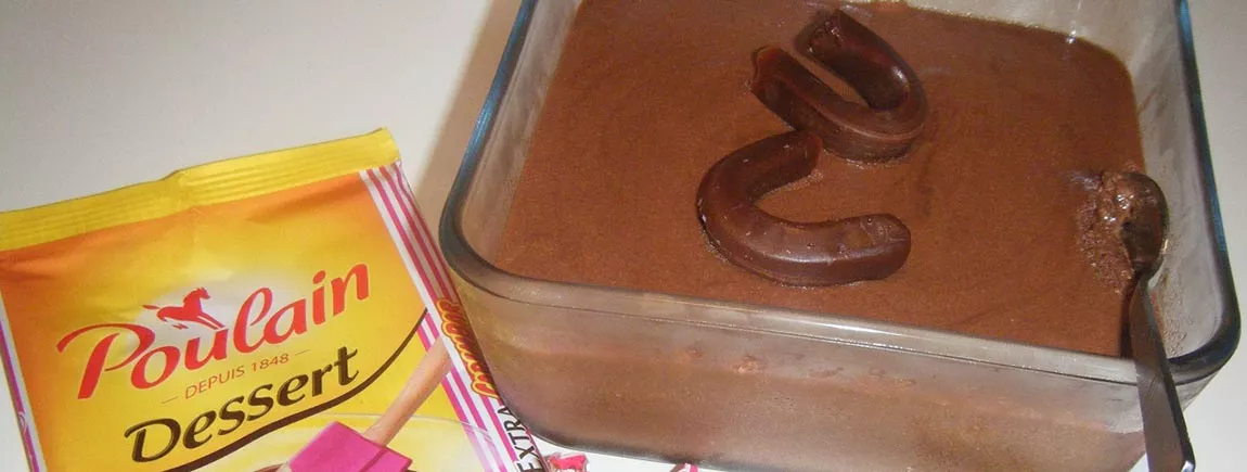 Mousse au chocolat Poulain® noir extra au Carambar® Mousse au chocolat Poulain® noir extra au Carambar®