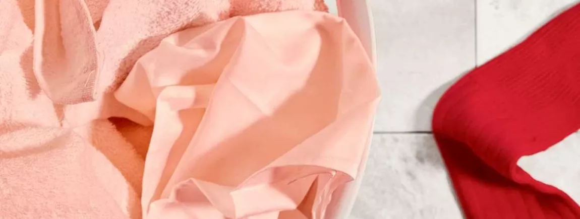 Comment rattraper du linge blanc qui a déteint ? comment détacher du linge déteint