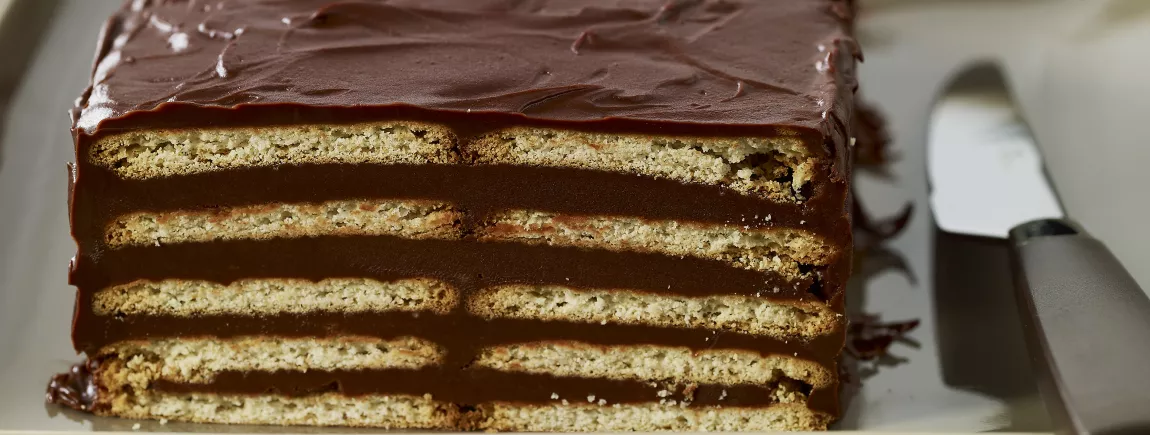 Gâteau au Véritable Petit Beurre LU® et au chocolat Gâteau au Véritable Petit Beurre LU® et au chocolat