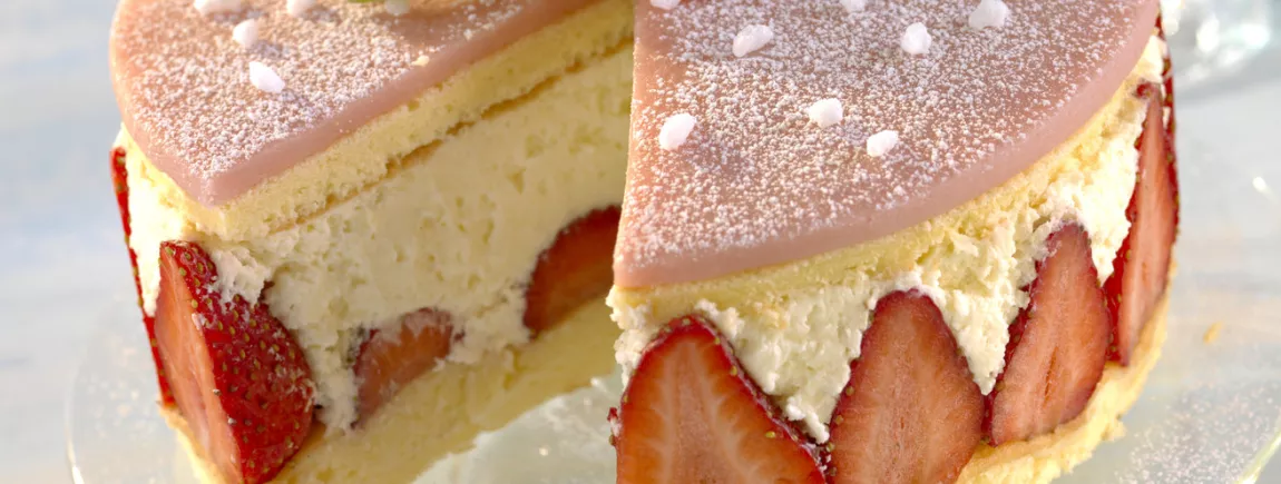 Fraisier à la crème chantilly