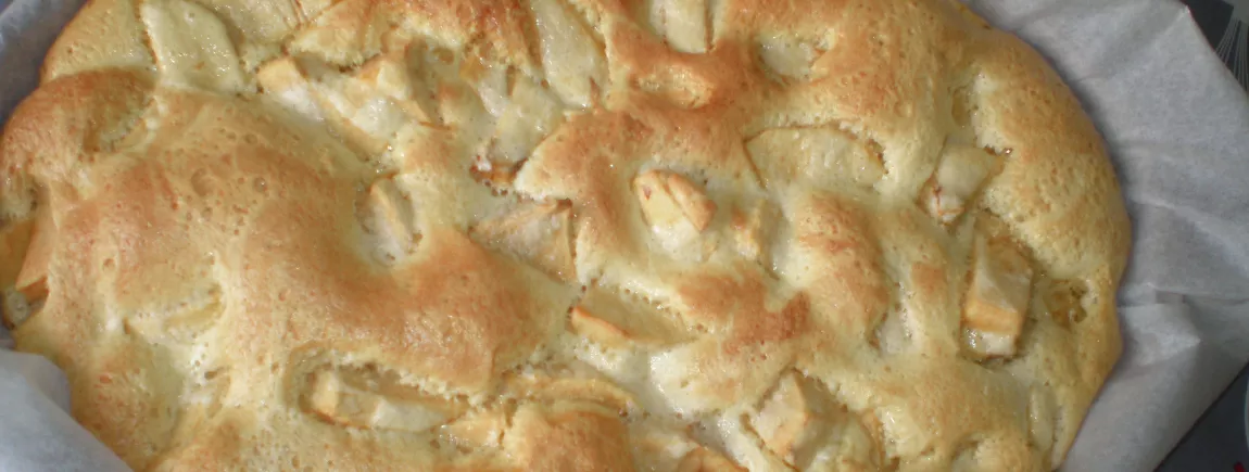 Gâteau de Savoie aux pommes Gâteau de Savoie aux pommes